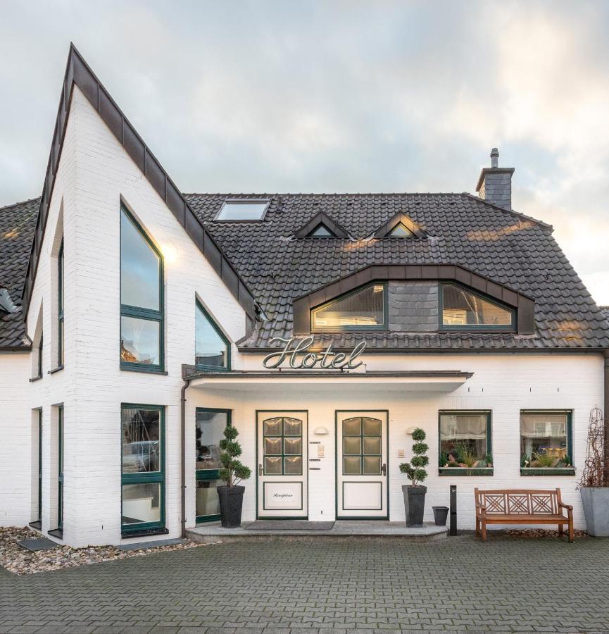 Hotel Zur Krone Meerbusch Exterior photo